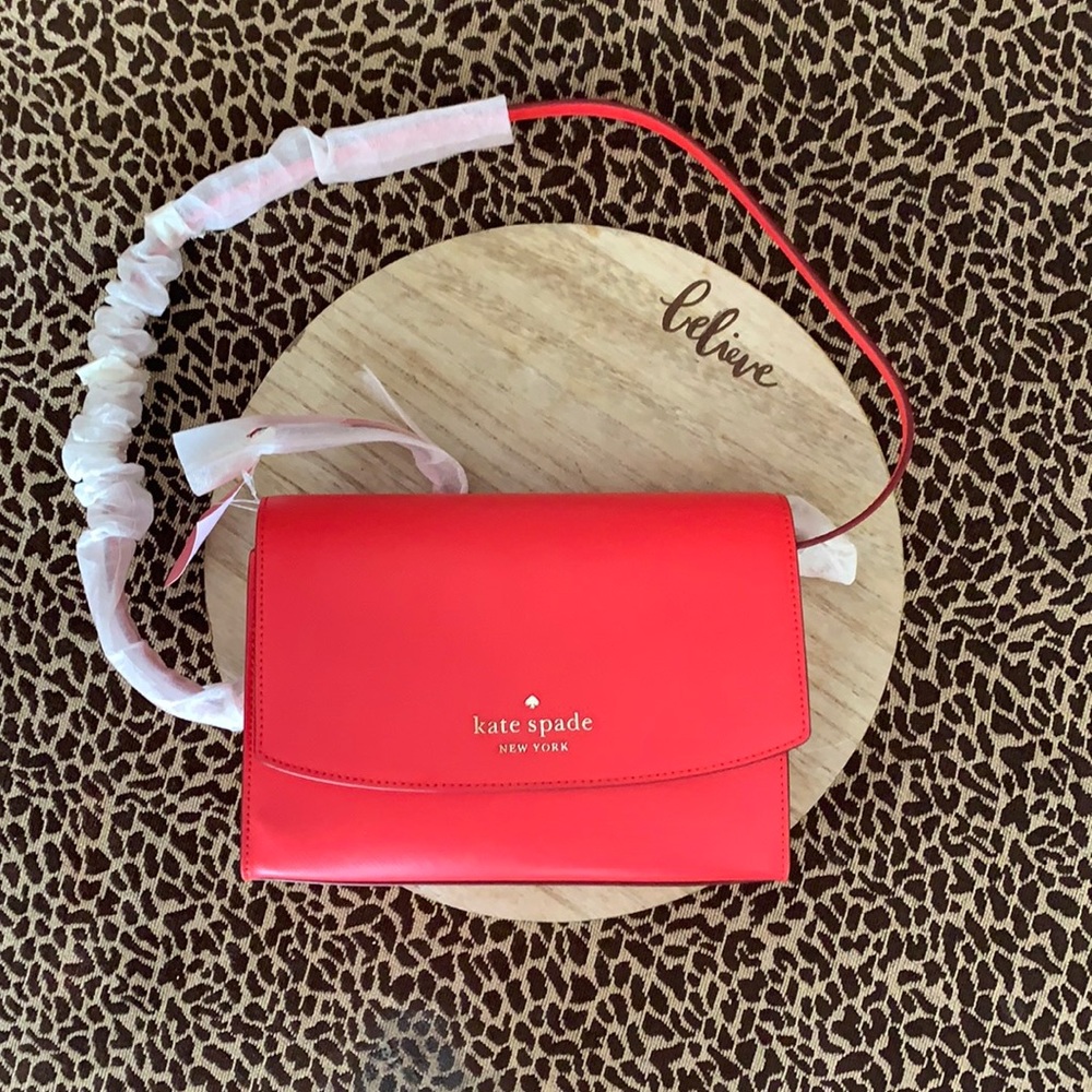 Brand New Kate Spade hand bag (SOLD) - Picture 1 of 3